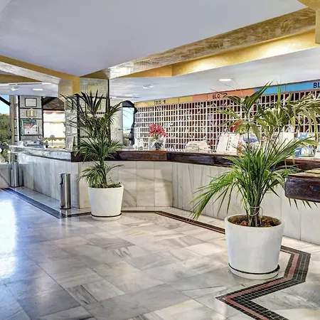 Apartamento Benal Suite, Estudio Con Parque Acuático Y Vistas Al Mar. *