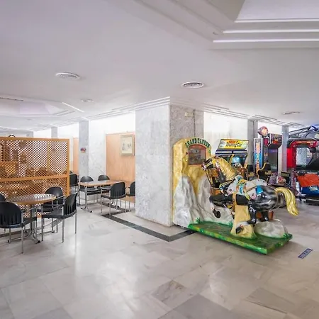 Benal Suite, Estudio Con Parque Acuático Y Vistas Al Mar. Apartamento Benalmádena