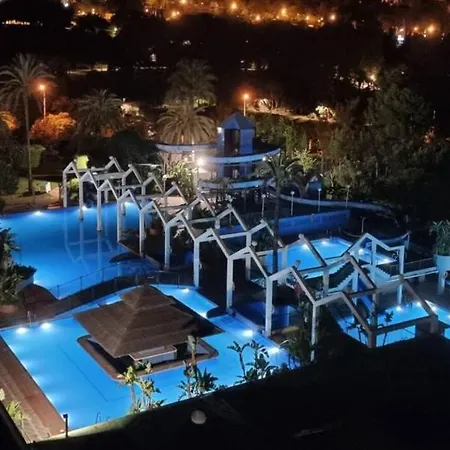 Apartamento Benal Suite, Estudio Con Parque Acuático Y Vistas Al Mar. Benalmádena